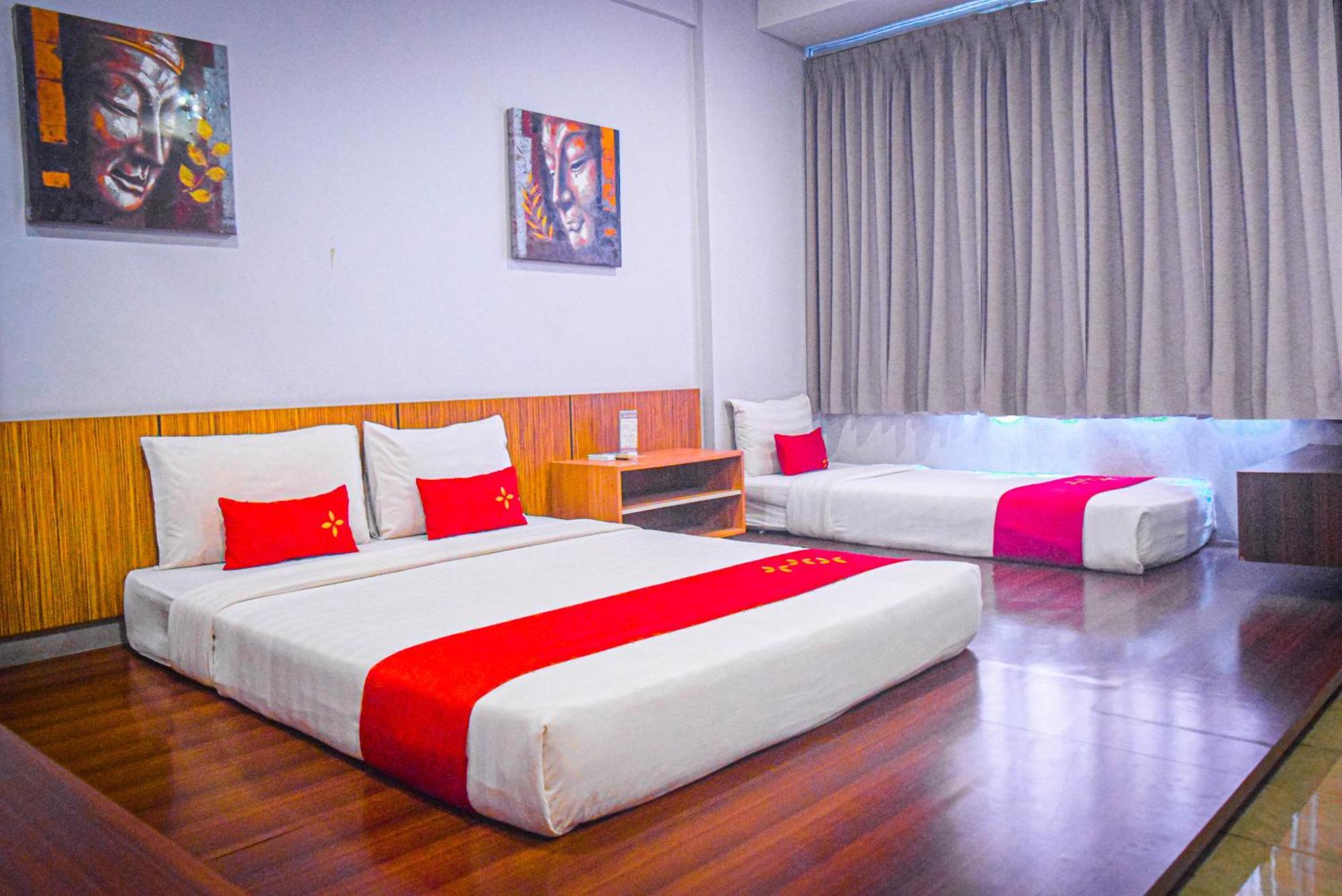 Valore Hotel Cimahi Экстерьер фото