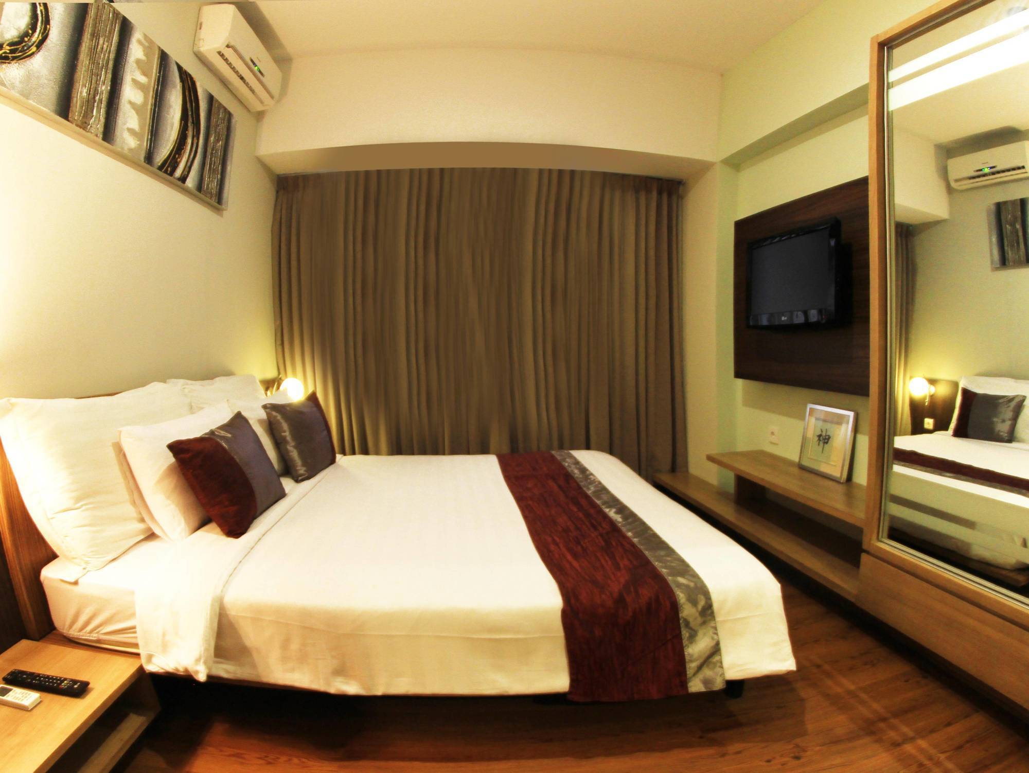 Valore Hotel Cimahi Экстерьер фото